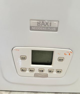 Caldaia a condensazione a gas marca Baxi