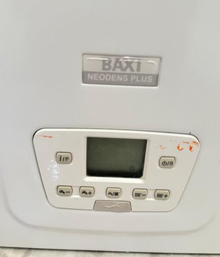 Caldaia a condensazione a gas marca Baxi