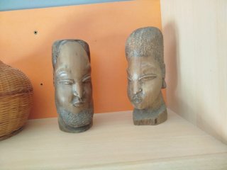 Figuras de madera de ciervos