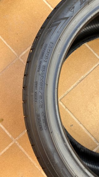 Neumáticos Dunlop Sport Maxx RT2 275/35/19 100Y