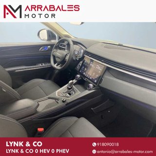 LYNK & CO 01 2023