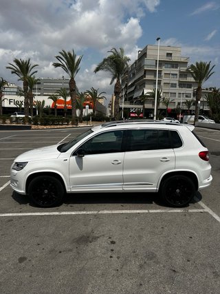Volkswagen Tiguan 2011