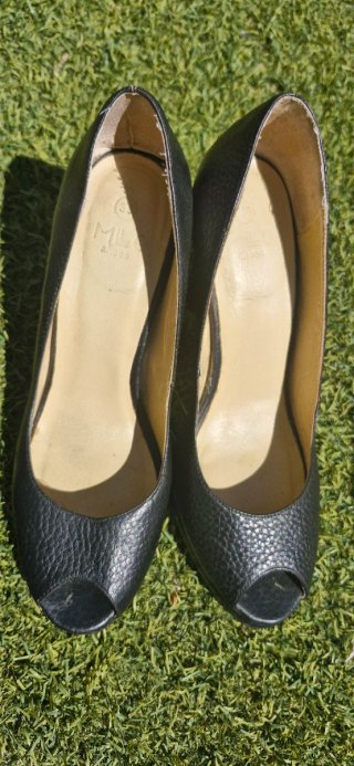 Zapatos de piel negros para mujer