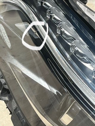Faro Izquierdo Mercedes-Benz GLA-Class