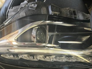 Faro Izquierdo Mercedes-Benz GLA-Class