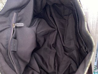 Bolso Gucci GG Supreme Lona Revestida Beige y Éban