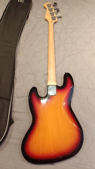 Bajo Harley Benton Jazz Bass Standart