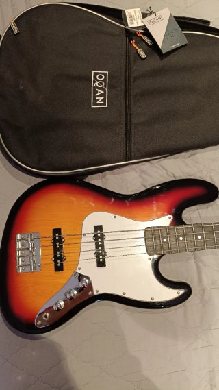Bajo Harley Benton Jazz Bass Standart