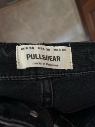 Pantalón vaquero Pull&Bear negro
