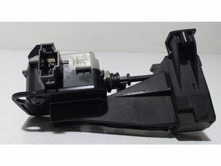 TAPA EXTERIOR COMBUSTIBLE A2518200197 68119