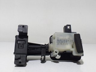 TAPA EXTERIOR COMBUSTIBLE A2518200197 68119