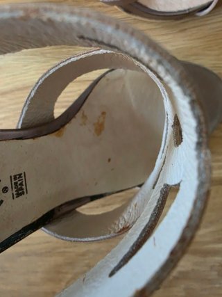 Sandalias Classy@ doradas tacón alto T39