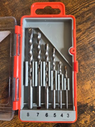 Set Puntas Bosch Mini X-Line x25 + Juego de brocas