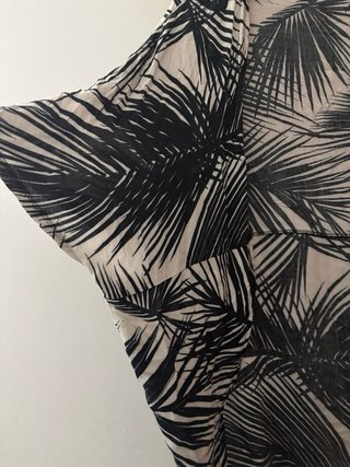 Chaqueta kimono verano estampado hojas