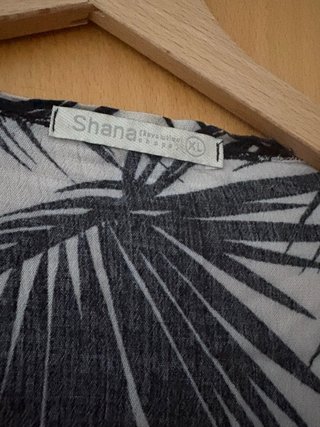 Chaqueta kimono verano estampado hojas