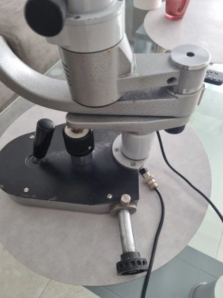 Microscopio Óptico Profesional