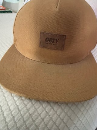 Gorra Obey Beige y Marrón