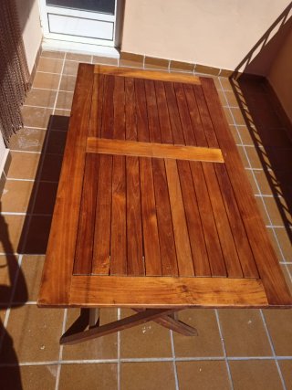 Mesa de madera maciza plegable