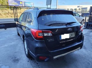 Paragolpes subaru 226405 57702al110 outback 2.0 td