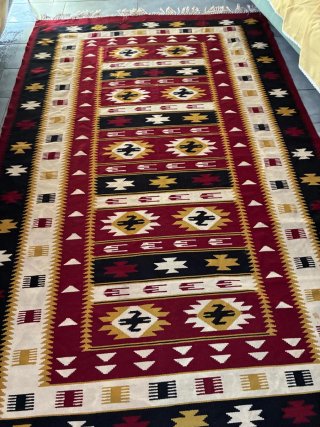 Kilim lana rosso e nero