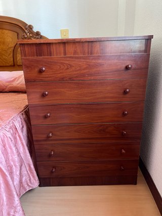 Cómoda de madera con 6 cajones