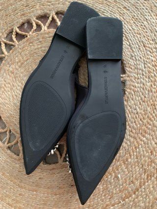 Zapatos joya negros Stradivarius