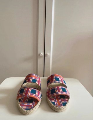 Sandalias Mint & Rose and  Libery London