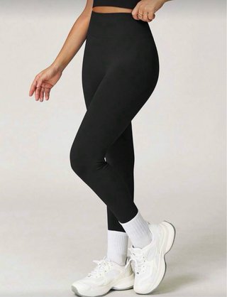 Pantalones deportivos ajustados negros