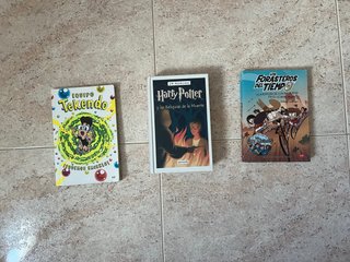Pack de 3 libros juveniles en buen estado