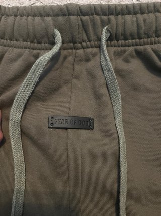 Pantalones cortos Essentials verde oliva