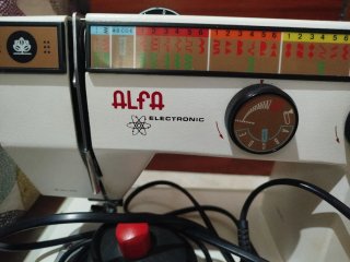 Máquina de coser Alfa Electronic 3940 y Accesorios