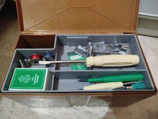 Máquina de coser Alfa Electronic 3940 y Accesorios