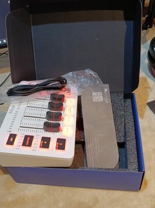 Fifine Ampligame SC3 Mezcladora Gaming