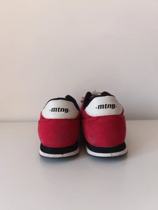 Zapatillas Mustang rojas talla 44 – estilo retro