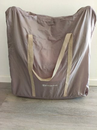 Cuna de viaje Kinderkraft LOVI gris