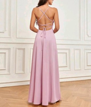 Vestido largo rosa con abertura