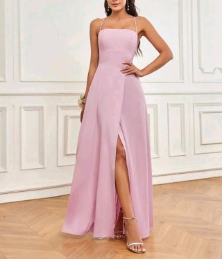 Vestido largo rosa con abertura