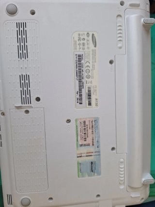 Samsung N150 Portátil Blanco