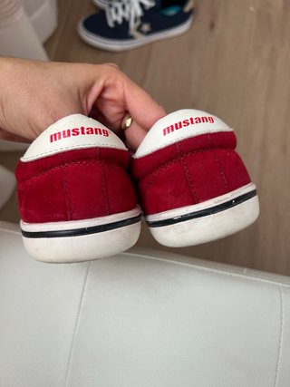 Zapatillas Mustang Talla 43 (1 uso)