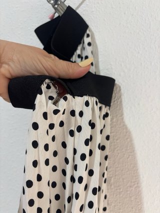 Falda midi lunares blanca y negra