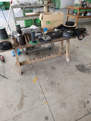 Mesa de trabajo multiusos