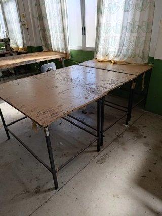 Mesa de trabajo multiusos
