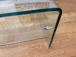 Mesa centro cristal minimalista