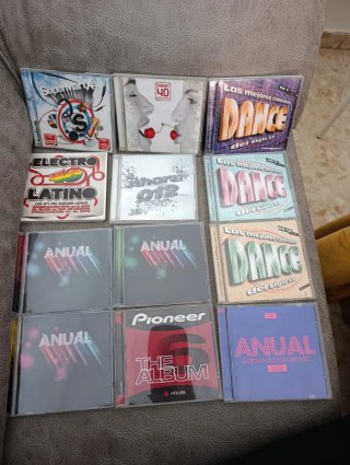 Lote dvd películas y cds música