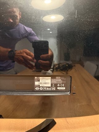 Monitor LG Ultrawide 29” 29UM68