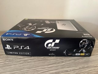 Caja PS4 Gran Turismo Sport Edición Limitada
