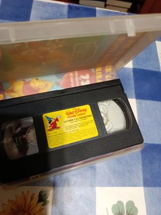 La Dama y el Vagabundo VHS Clásicos Disney