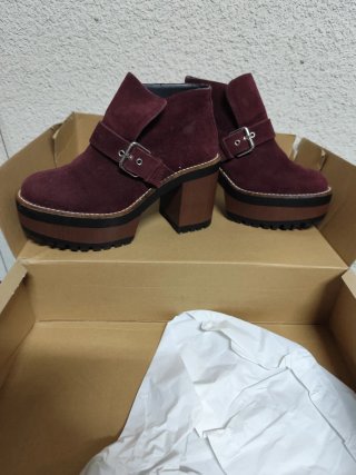 Botines de tacón plataforma burdeos