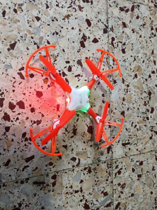 Drone Orbit Naranja y Blanco