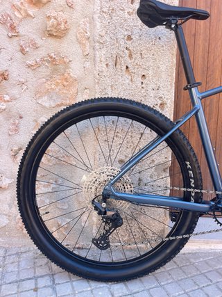 Bicicleta de Montaña GIANT XTC L 29 2025